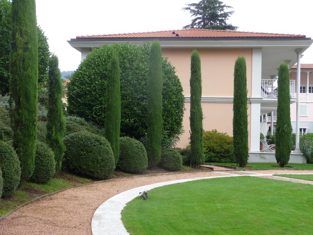 Residence Ville Lago Lugano ポルト・チェレージオ エクステリア 写真