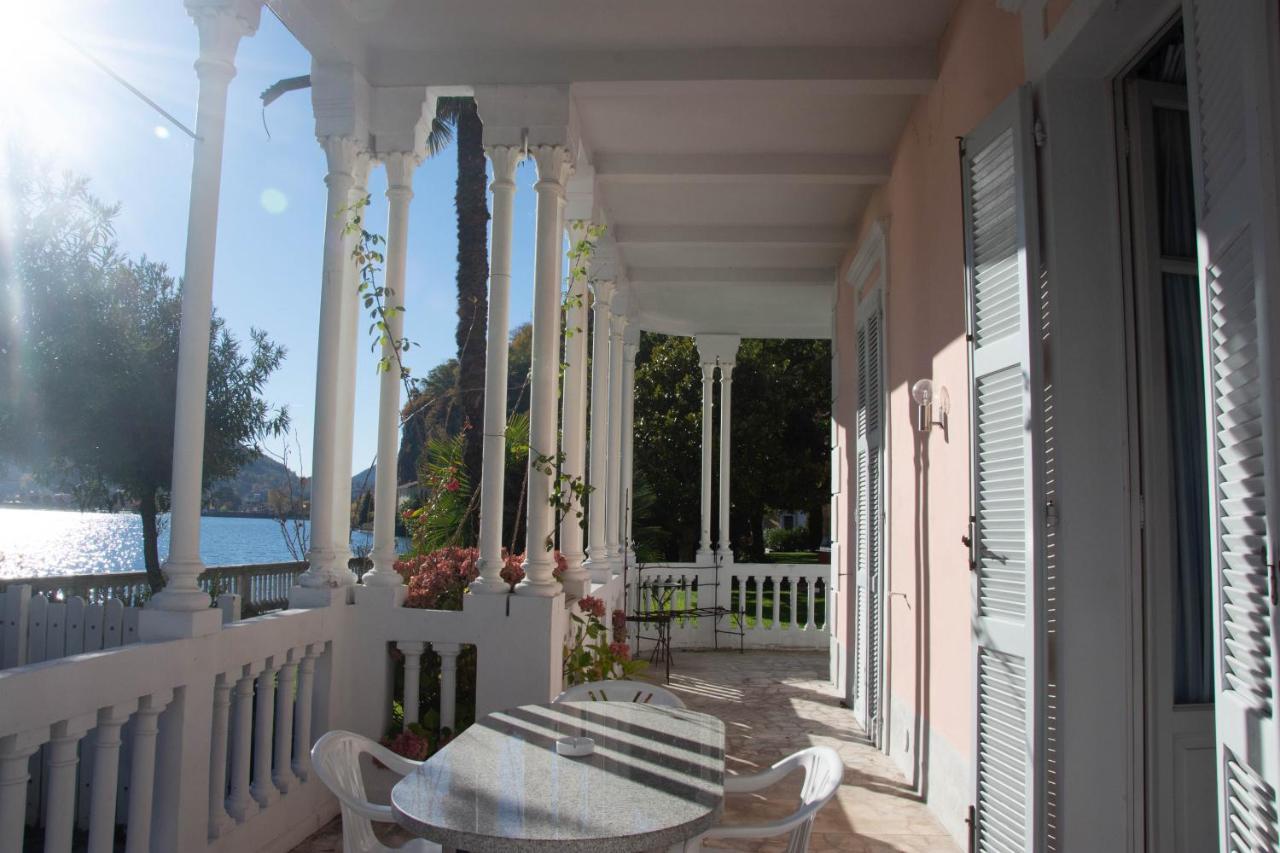 Residence Ville Lago Lugano ポルト・チェレージオ エクステリア 写真